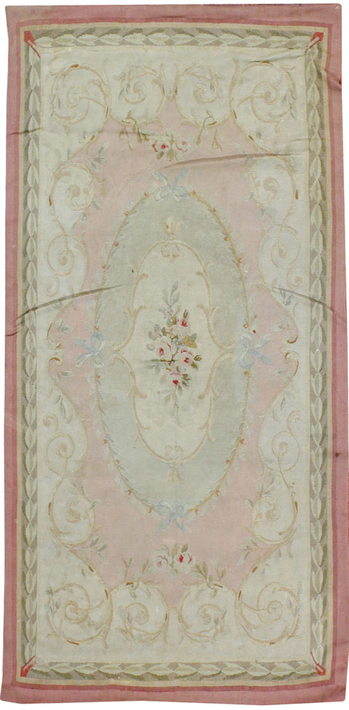 Antique French Aubusson Rug, No.14331 - Staging