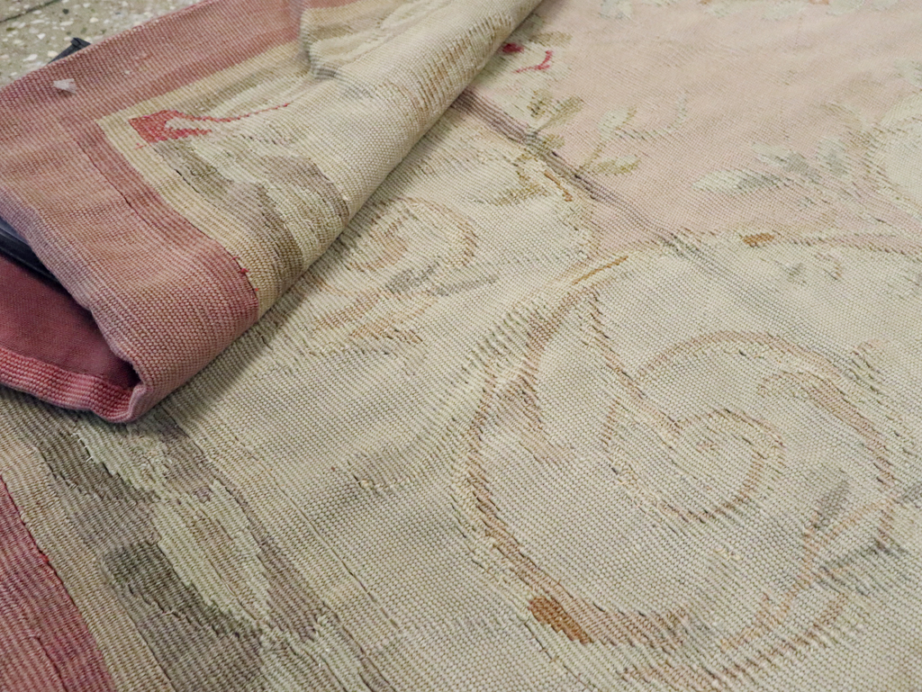 Antique French Aubusson Rug, No.14331 - Staging