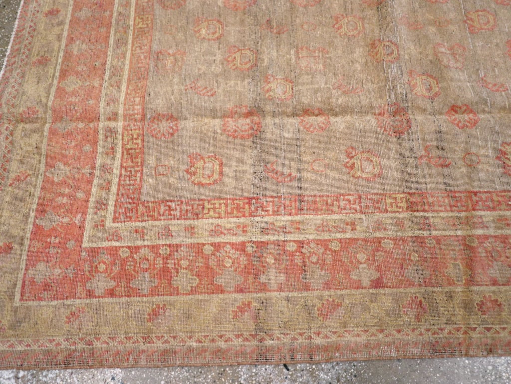 Antique East Turkestan Khotan Carpet, No.14346 - Staging