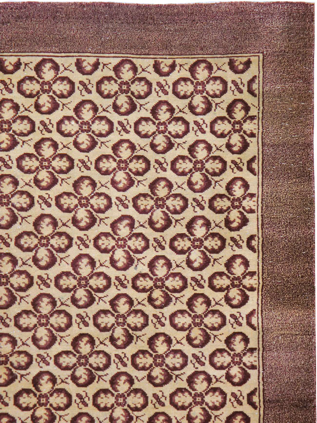 Vintage Turkish Anatolian Carpet, No.14360 - Staging