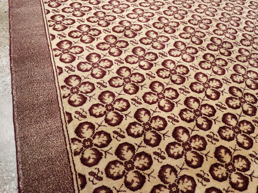 Vintage Turkish Anatolian Carpet, No.14360 - Staging