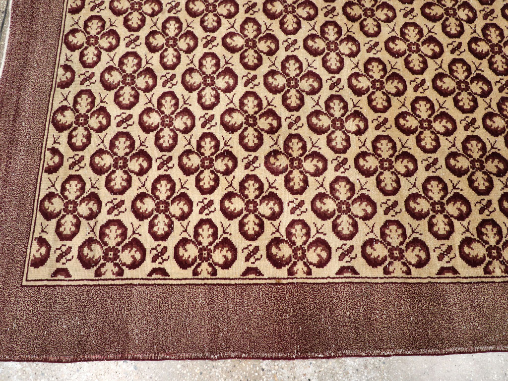 Vintage Turkish Anatolian Carpet, No.14360 - Staging