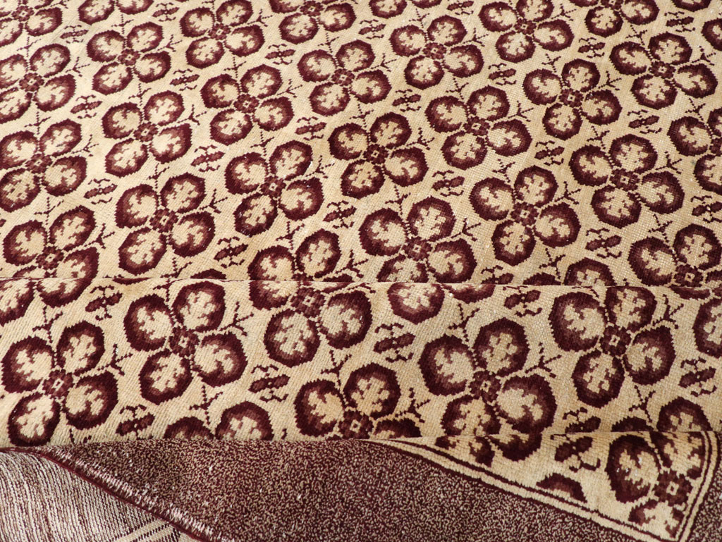 Vintage Turkish Anatolian Carpet, No.14360 - Staging