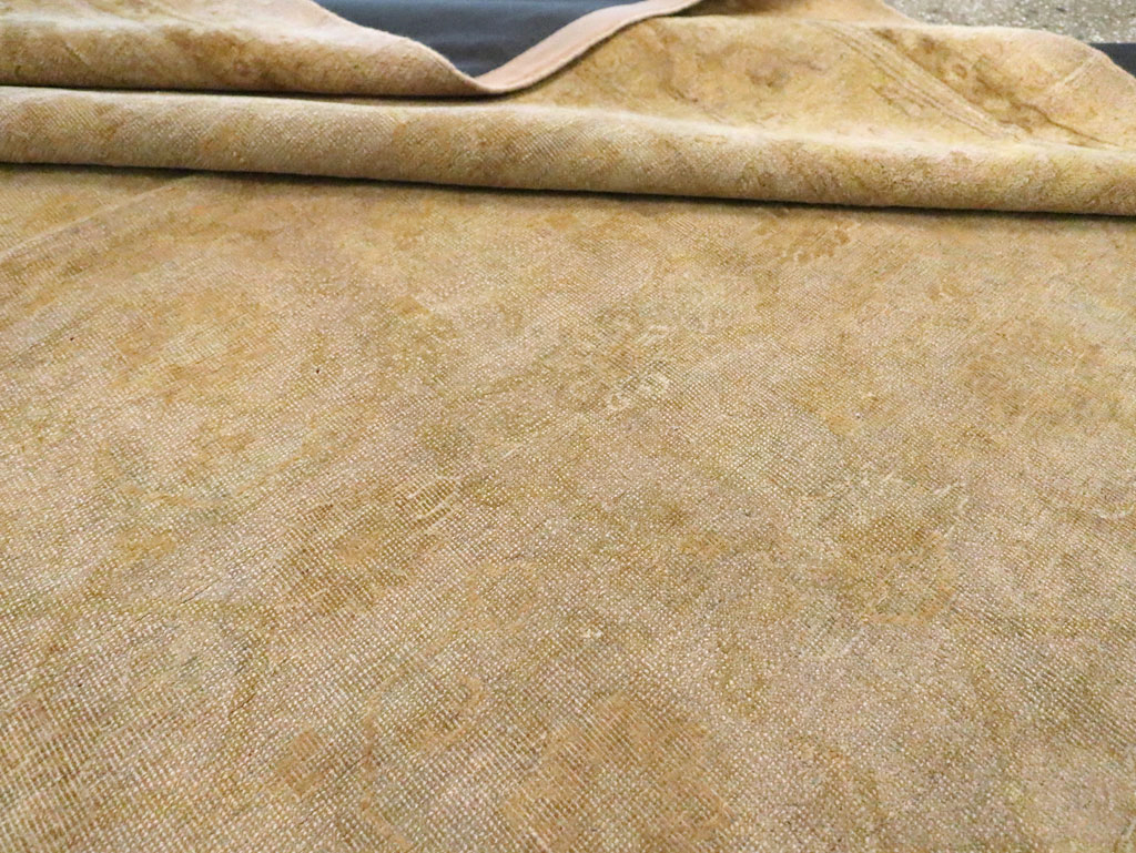 Vintage Indian Amritsar Carpet, No.14380 - Staging