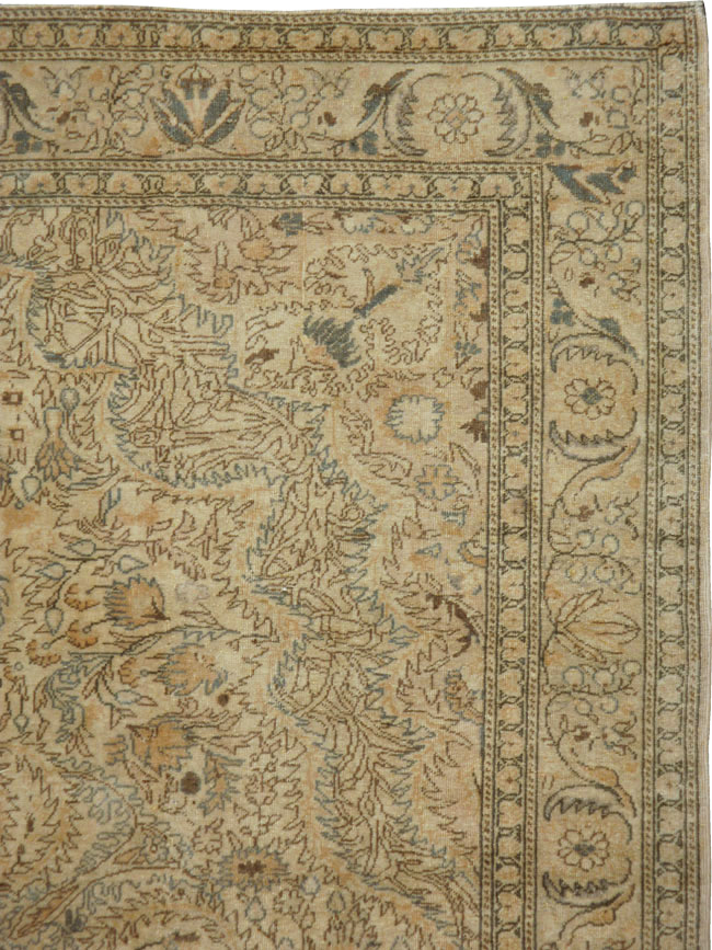 Vintage Turkish Sivas Carpet, No.14404 - Staging