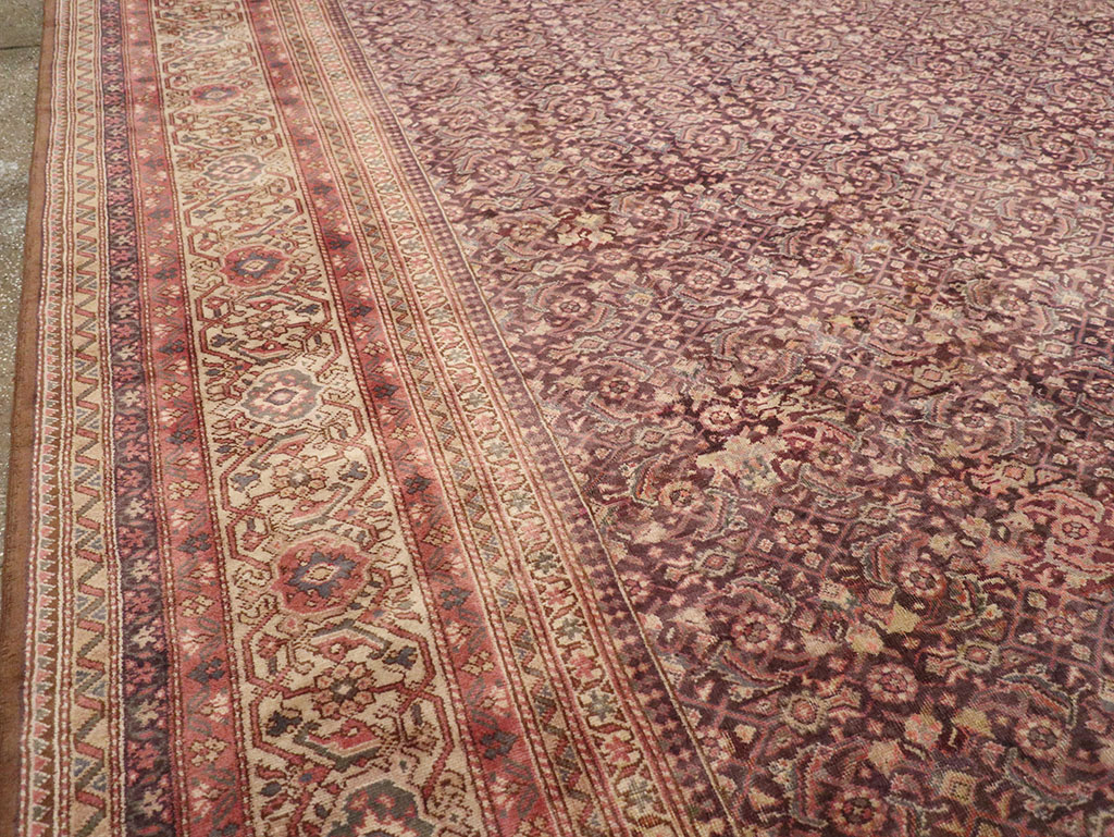 Vintage Indian Lahore Carpet, No.14426 - Staging