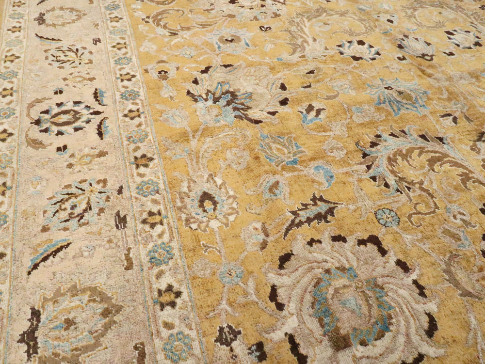 Antique Persian Tabriz Carpet, No.14435 - Staging