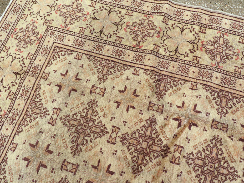 Vintage Turkish Sivas Carpet, No.14444 - Staging