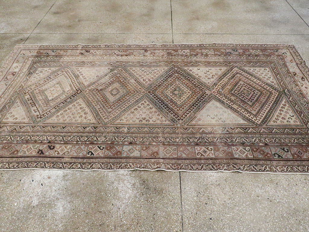 Antique Persian Shiraz Gallery Rug, No.14480 - Staging