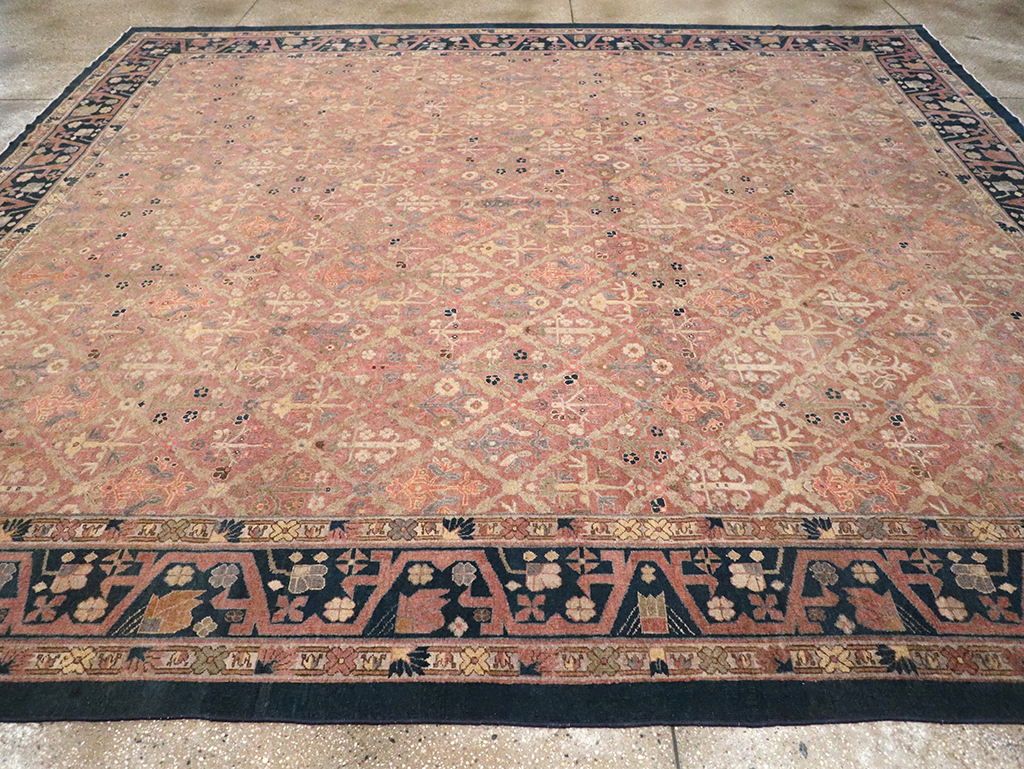 Antique Indian Lahore Room Size Carpet, No.14515 - Staging