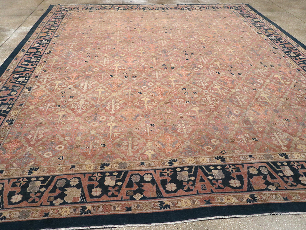 Antique Indian Lahore Room Size Carpet, No.14515 - Staging