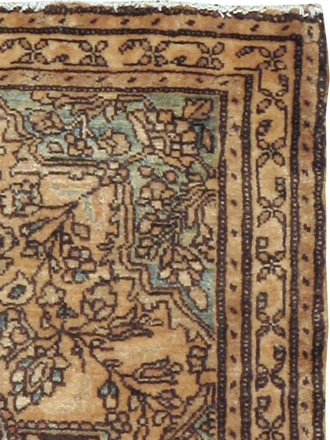 Antique Persian Sarouk Fereghan Rug (Pair: 1 of 2), No.14554 - Staging