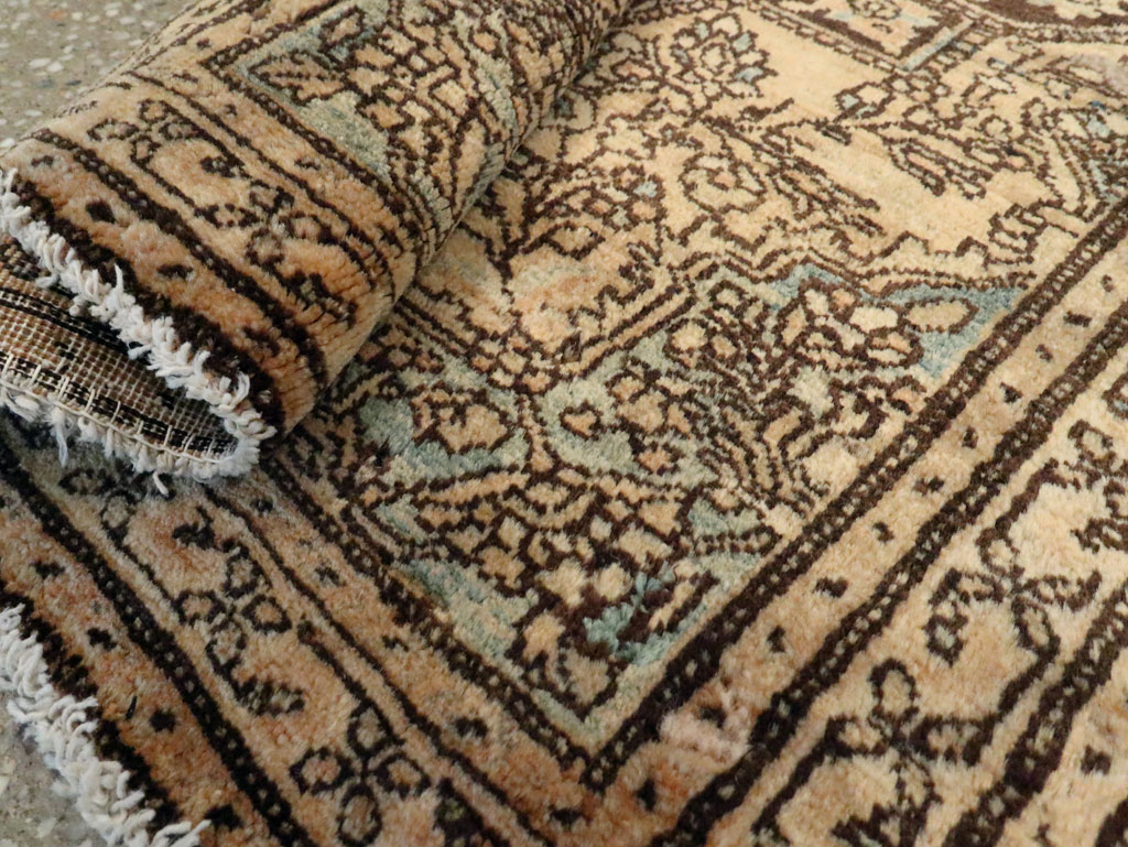 Antique Persian Sarouk Fereghan Rug (Pair: 1 of 2), No.14554 - Staging