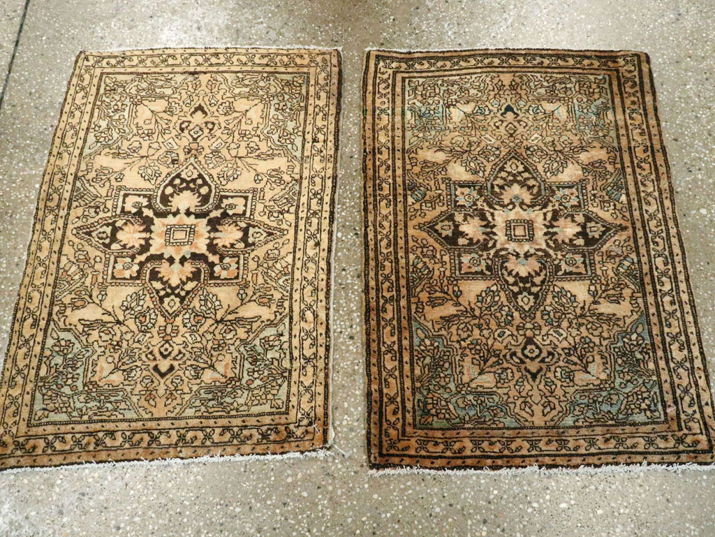 Antique Persian Sarouk Fereghan Rug (Pair: 1 of 2), No.14554 - Staging