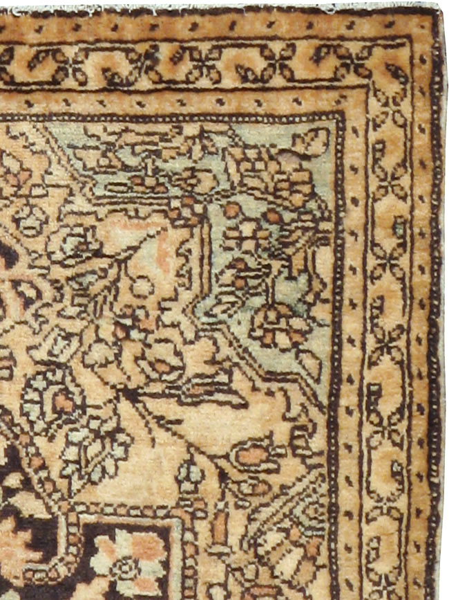 Antique Persian Sarouk Fereghan Rug (Pair: 2 of 2), No.14555 - Staging