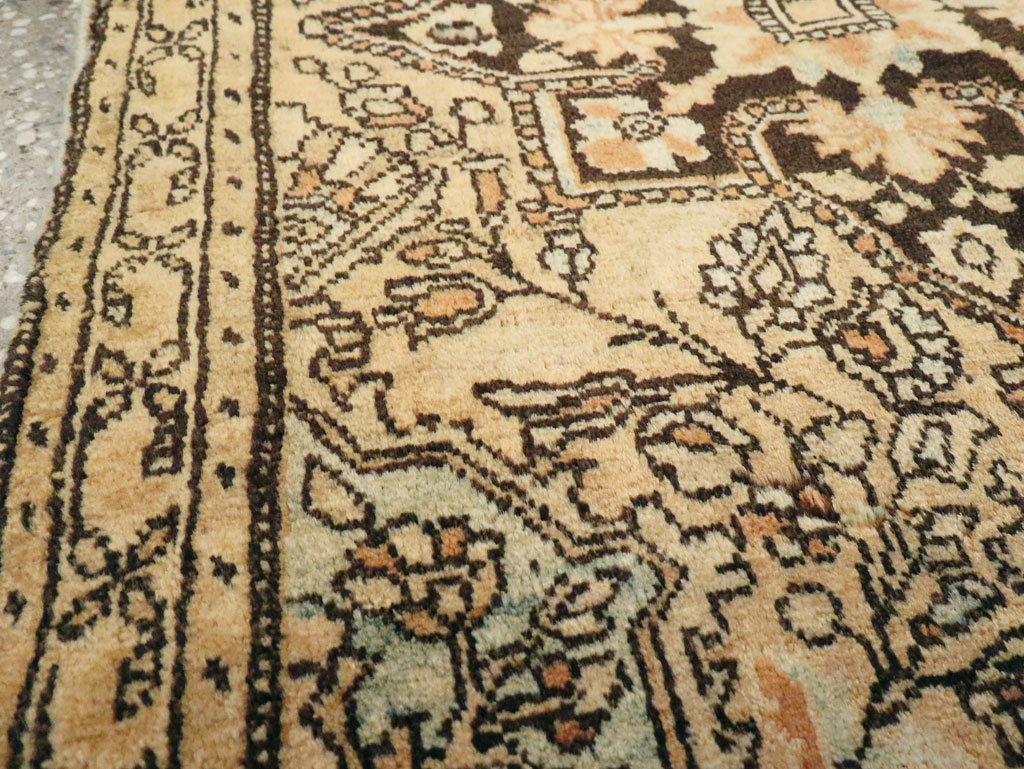 Antique Persian Sarouk Fereghan Rug (Pair: 2 of 2), No.14555 - Staging