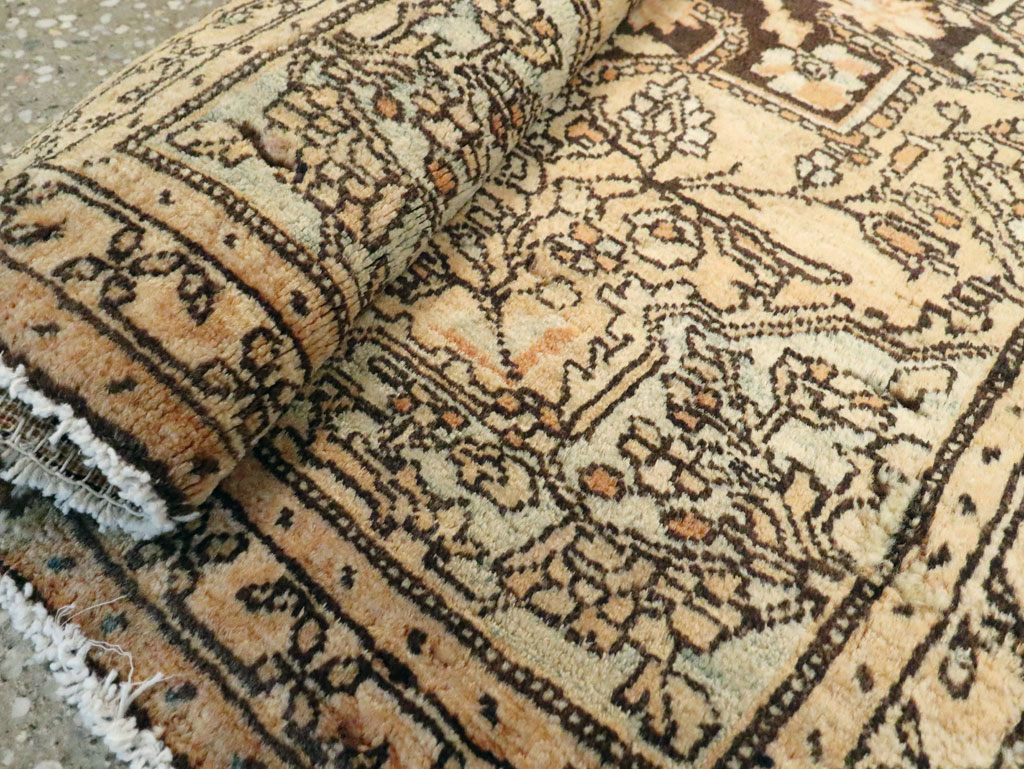 Antique Persian Sarouk Fereghan Rug (Pair: 2 of 2), No.14555 - Staging