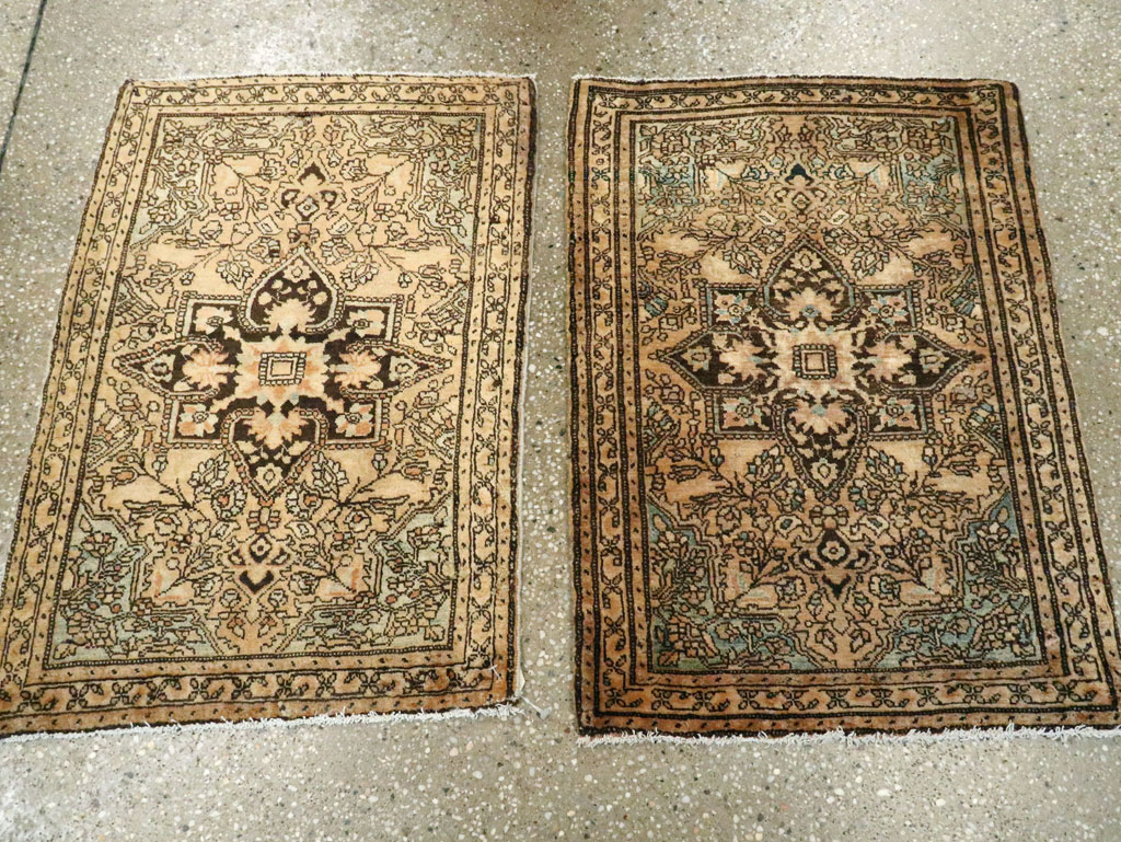 Antique Persian Sarouk Fereghan Rug (Pair: 2 of 2), No.14555 - Staging