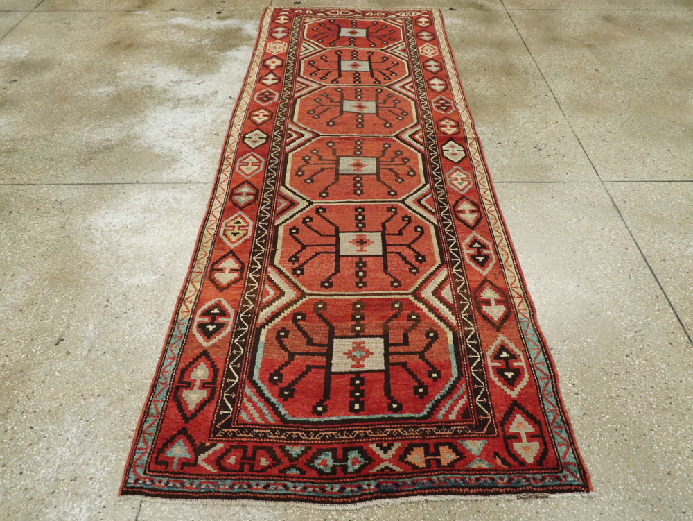 Antique Central Asian Beshir Runner, No.14582 - Staging