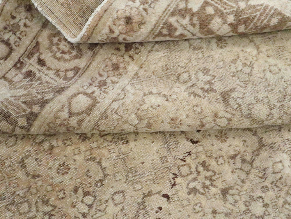 Antique Persian Tabriz Carpet, No.14584 - Staging