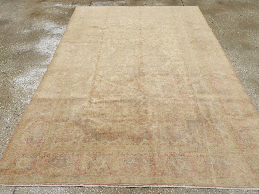 Vintage Turkish Sivas Carpet, No.14598 - Staging