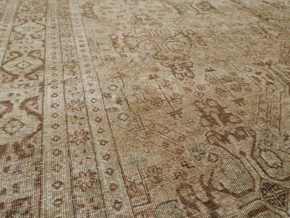 Vintage Persian Tabriz Carpet, No.14632 - Staging