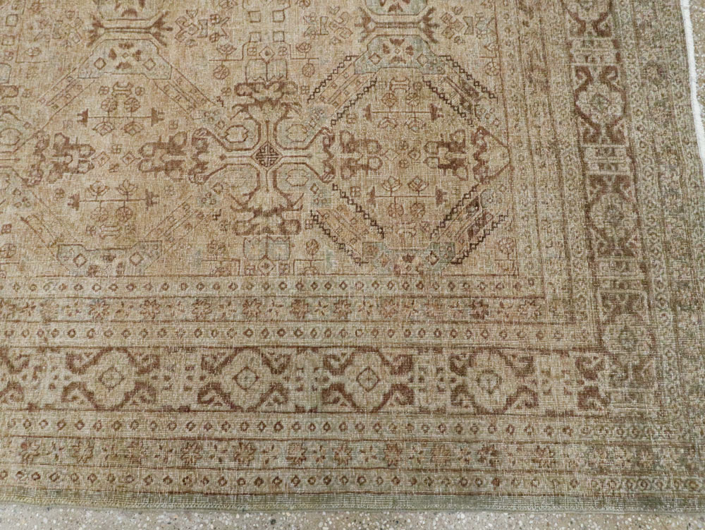 Vintage Persian Tabriz Carpet, No.14632 - Staging