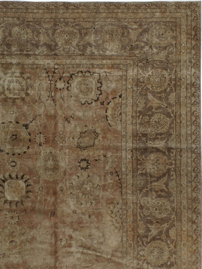 Antique Persian Tabriz Carpet, No.14636 - Staging