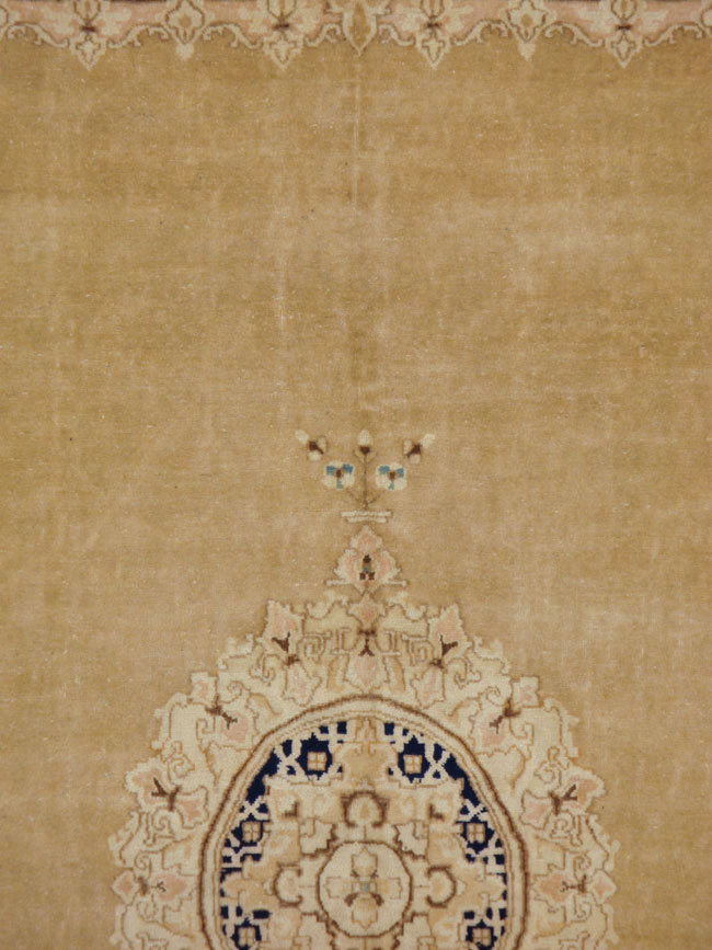 Vintage Persian Kerman Carpet, No.14663 - Staging