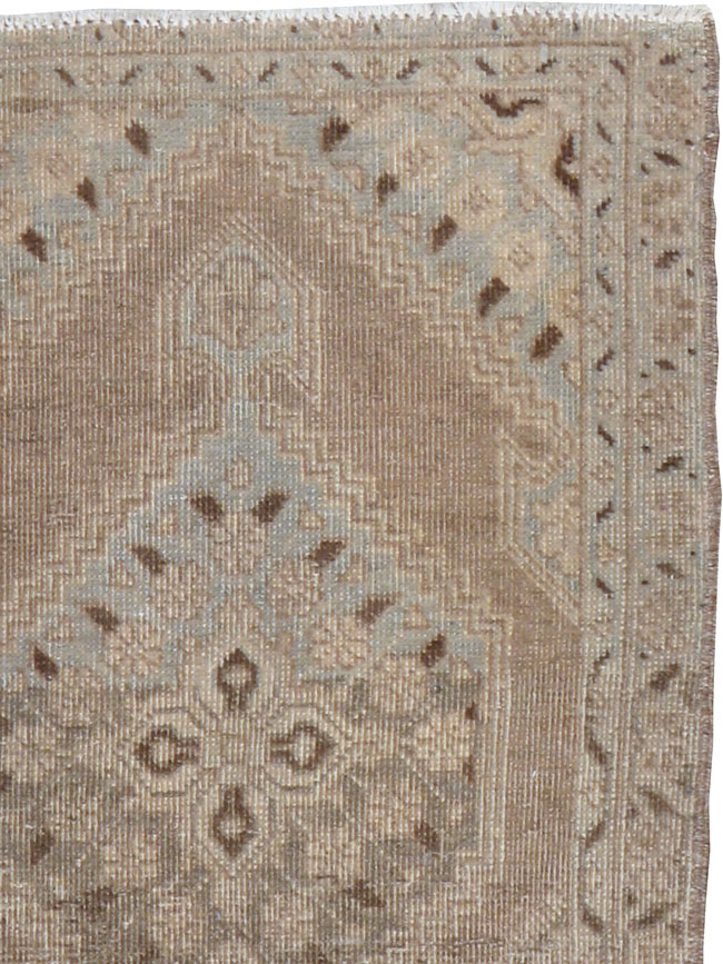 Antique Persian Tabriz Rug, No.14707 - Staging