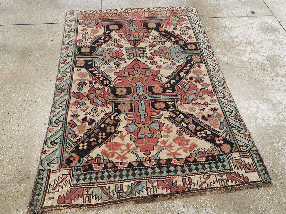 Antique Caucasian ZeyKhor Rug, No.14710 - Staging