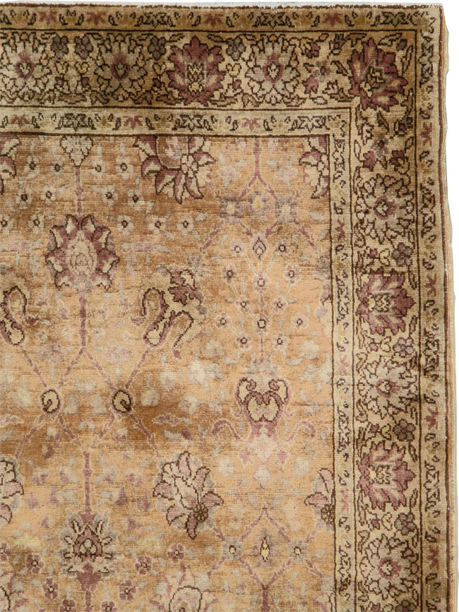Vintage Turkish Herekeh Rug, No.14724 - Staging