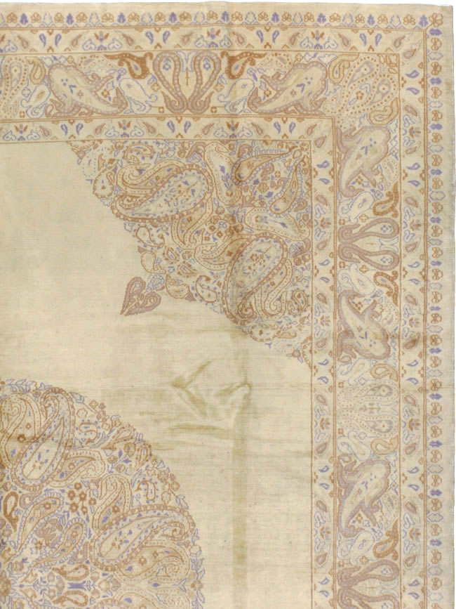 Vintage Persian Kerman Carpet, No.14740 - Staging