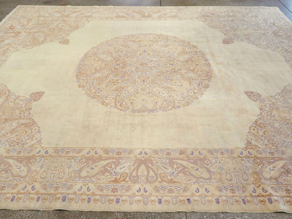 Vintage Persian Kerman Carpet, No.14740 - Staging