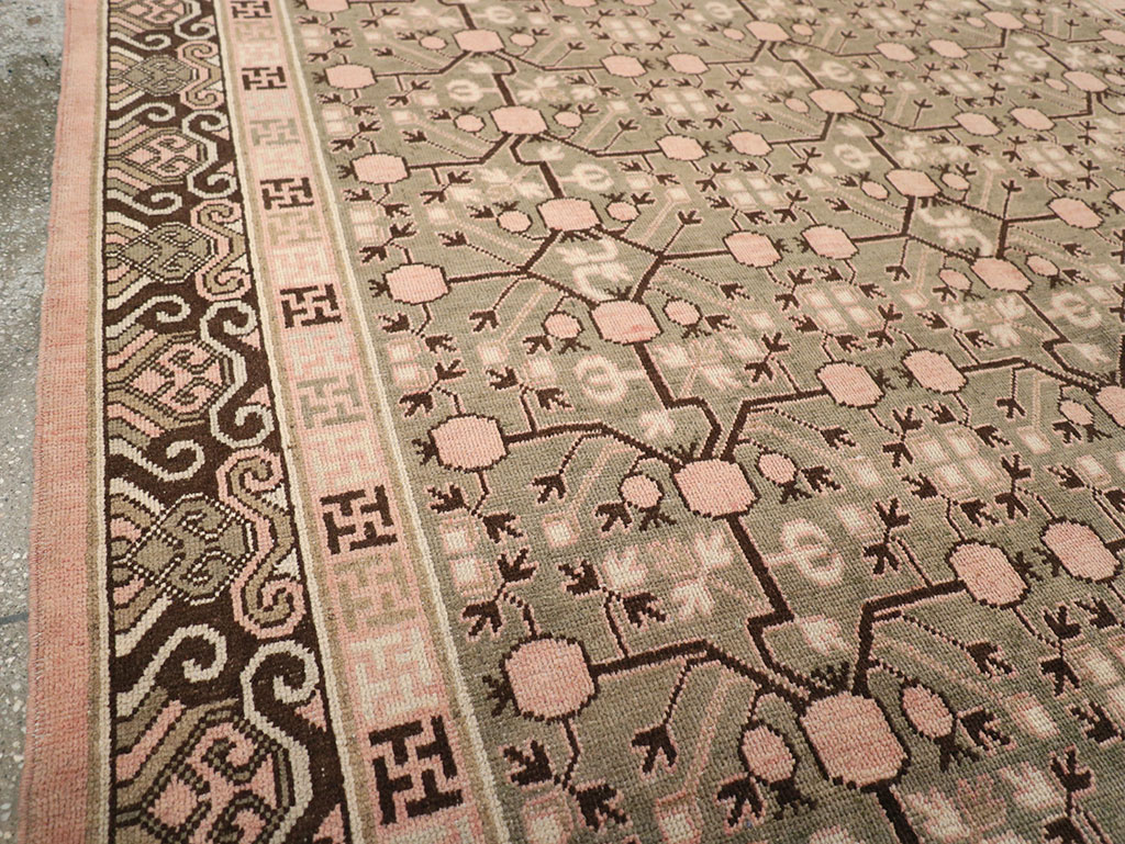 Vintage East Turkestan Khotan Carpet, No.14761 - Staging