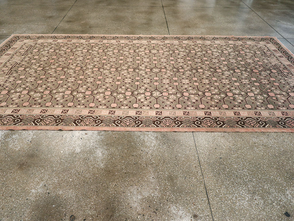 Vintage East Turkestan Khotan Carpet, No.14761 - Staging