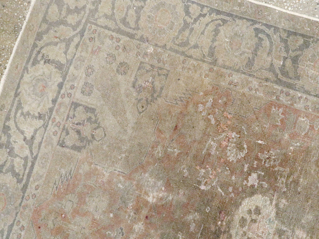 Vintage Turkish Sivas Distressed Rug, No.14763 - Staging