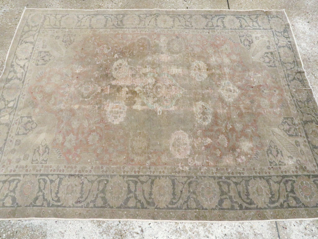 Vintage Turkish Sivas Distressed Rug, No.14763 - Staging