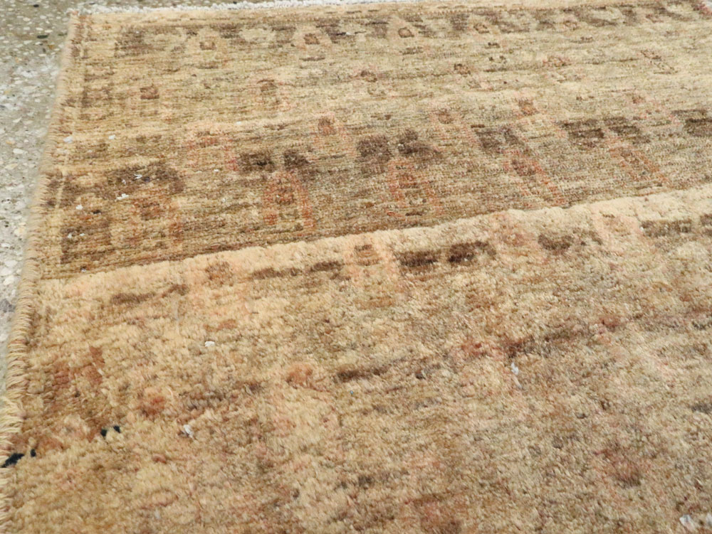 Antique Persian Malayer Rug, No.14776 - Staging