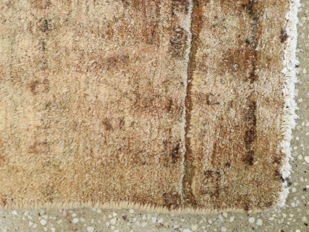 Antique Persian Malayer Rug, No.14776 - Staging