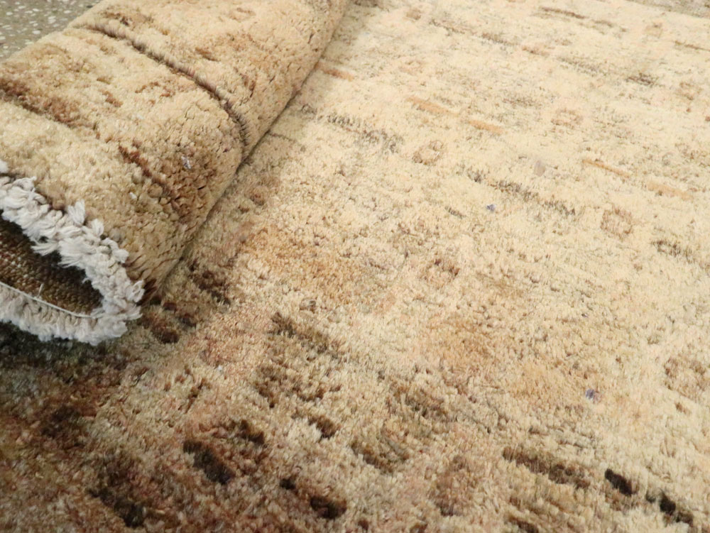 Antique Persian Malayer Rug, No.14776 - Staging