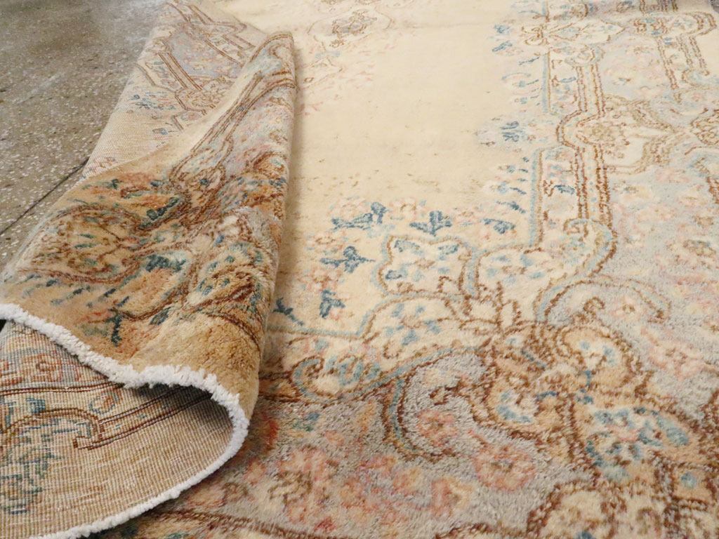 Vintage Persian Kerman Rug, No.14817 - Staging