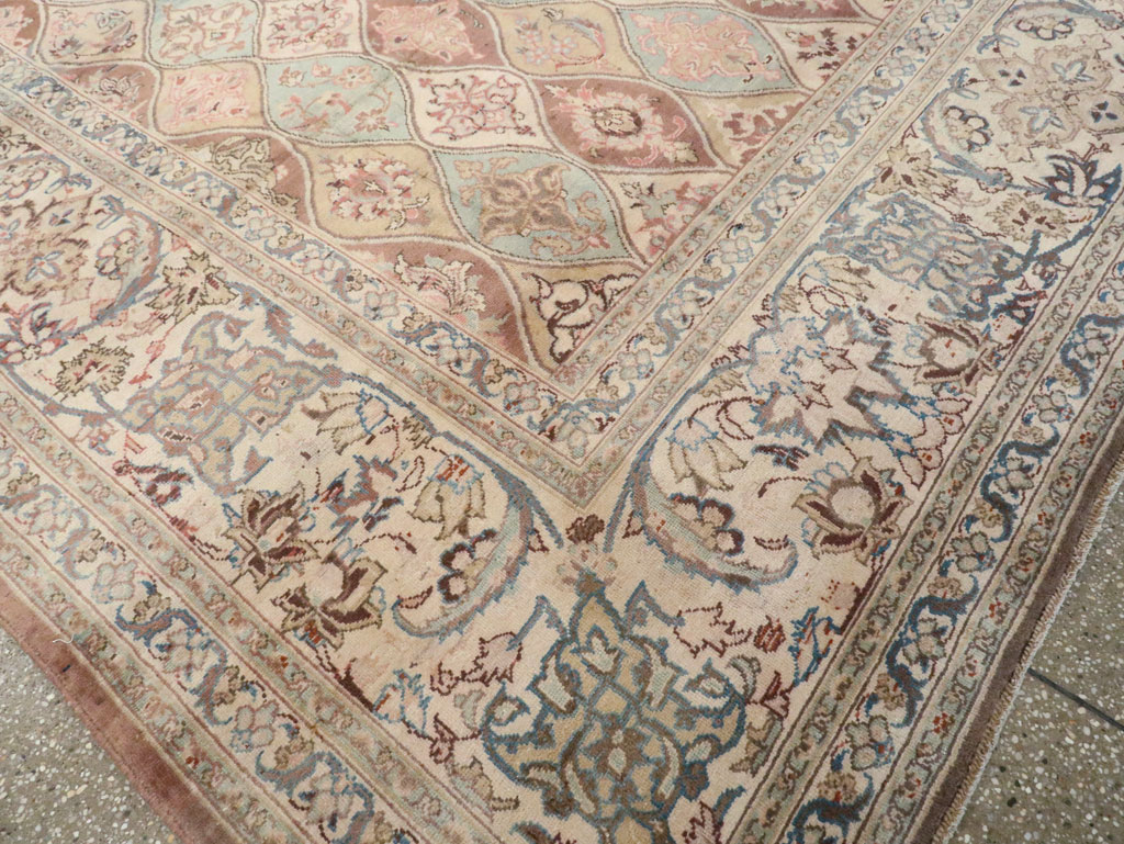 Vintage Persian Kashan Carpet, No.14830 - Staging