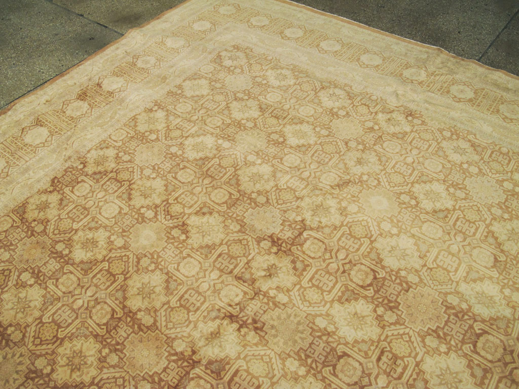 Vintage Persian Tabriz Carpet, No.14841 - Staging