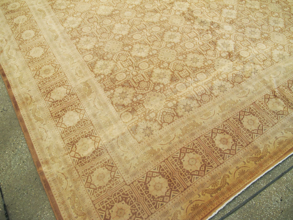 Vintage Persian Tabriz Carpet, No.14841 - Staging