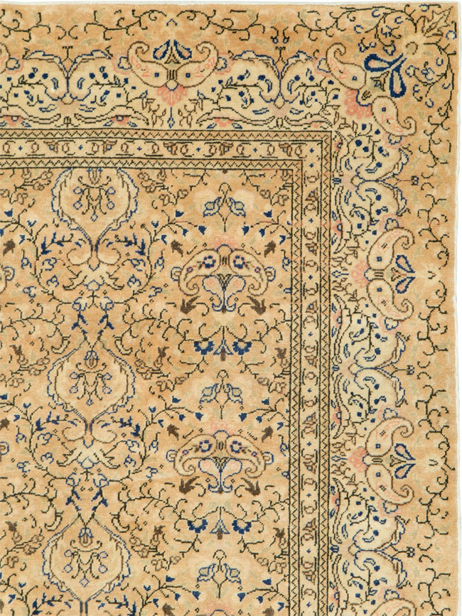 Vintage Turkish Sivas Carpet, No.14952 - Staging