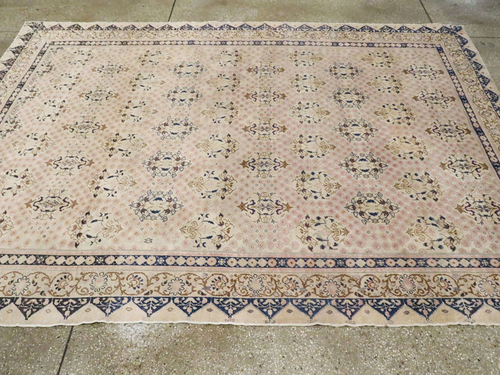 Vintage Turkish Sivas Carpet, No.14954 - Staging