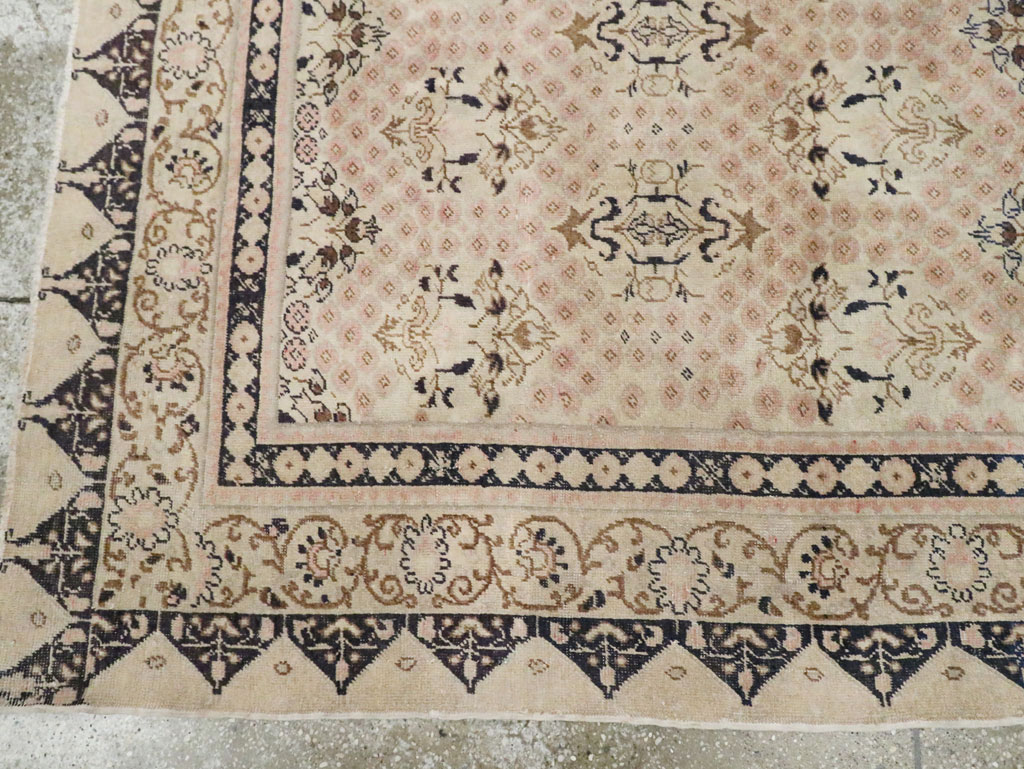 Vintage Turkish Sivas Carpet, No.14954 - Staging