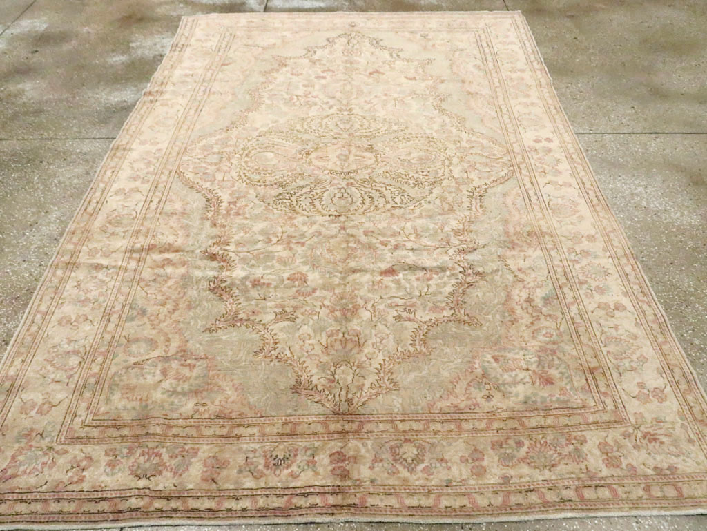 Vintage Turkish Sivas Carpet, No.14956 - Staging