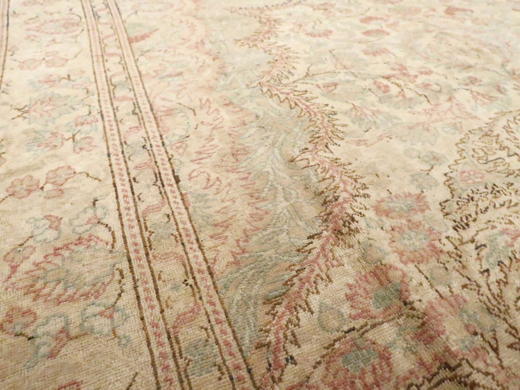 Vintage Turkish Sivas Carpet, No.14956 - Staging